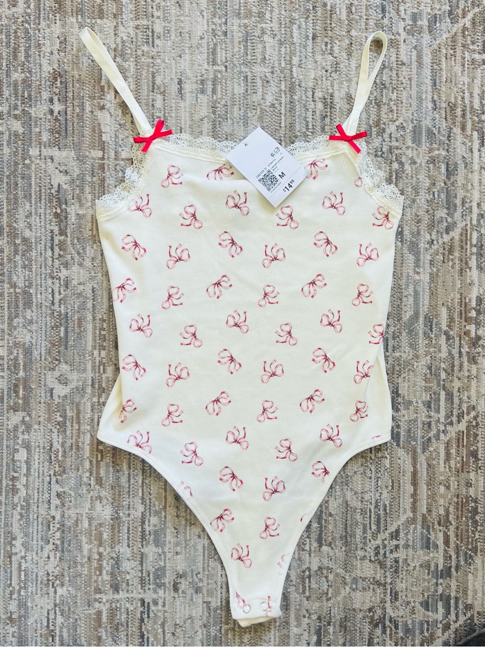 Forever 21 Cream Lace Bow-Print Bodysuit